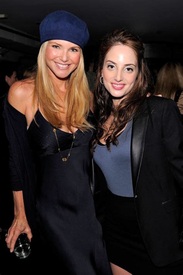 Discover Alexa Ray Joel's Extraordinary Net Worth