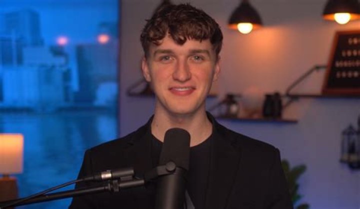 How Old Is Luke Beasley? Actor's Age Revealed