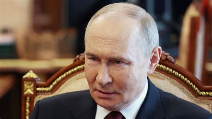 Vladimir Putin's Stature: Unveiling The Truth