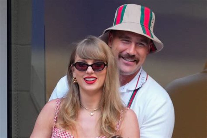 Will Taylor Swift's Parents Reunite And Rekindle Their Love?